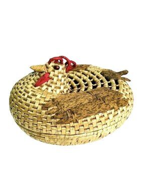 Vintage Wicker Chicken Rooster Basket with Lid Woven 8.5" x 6.5"